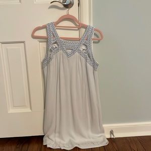 White dress with blue accents. Only worn once!